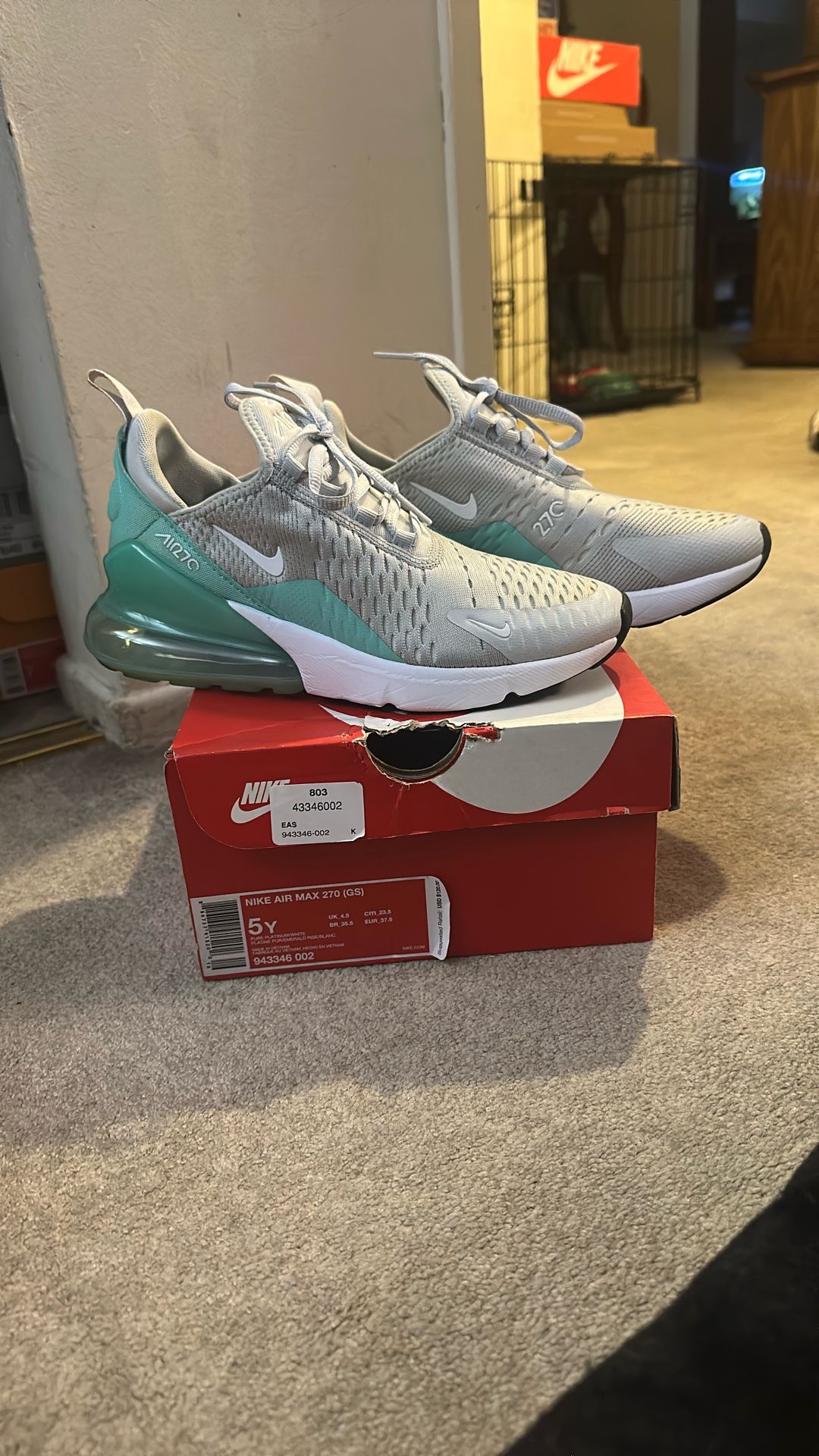 Nike Air Max 270