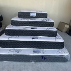 Set Queen Size Mattress And Box Spring