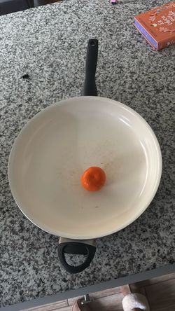 Large green pan