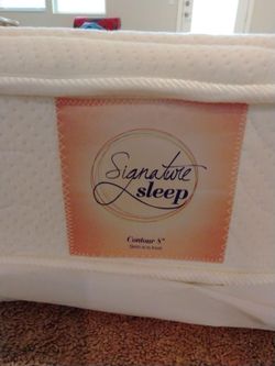 Mattress, twin size, reversible