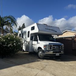 2018 Thor Majestic RV 25 ft. great condition - $29,000 (Simi Valley, Ca