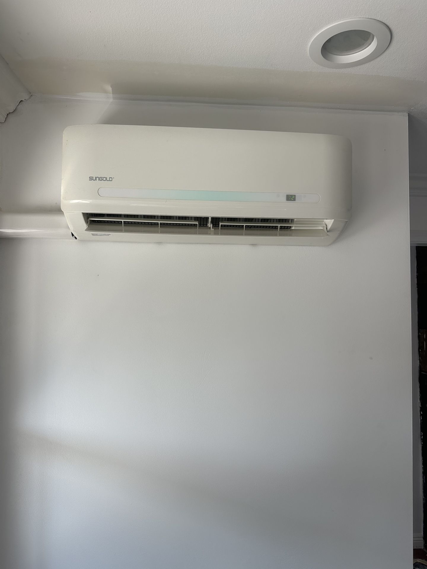 Minisplit / Heating And Air Conditioning