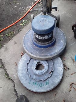 Floor buffer
