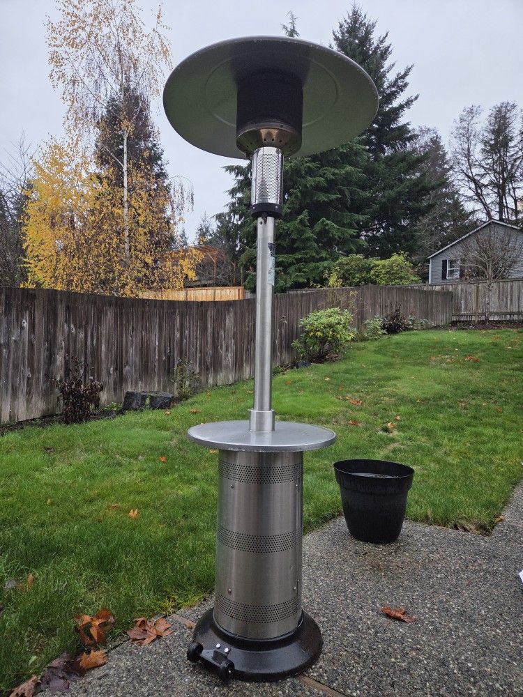 Outdoor Propane Heater-Excellent Condition