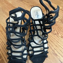 Mossimo Women’s Black Heel Size 8