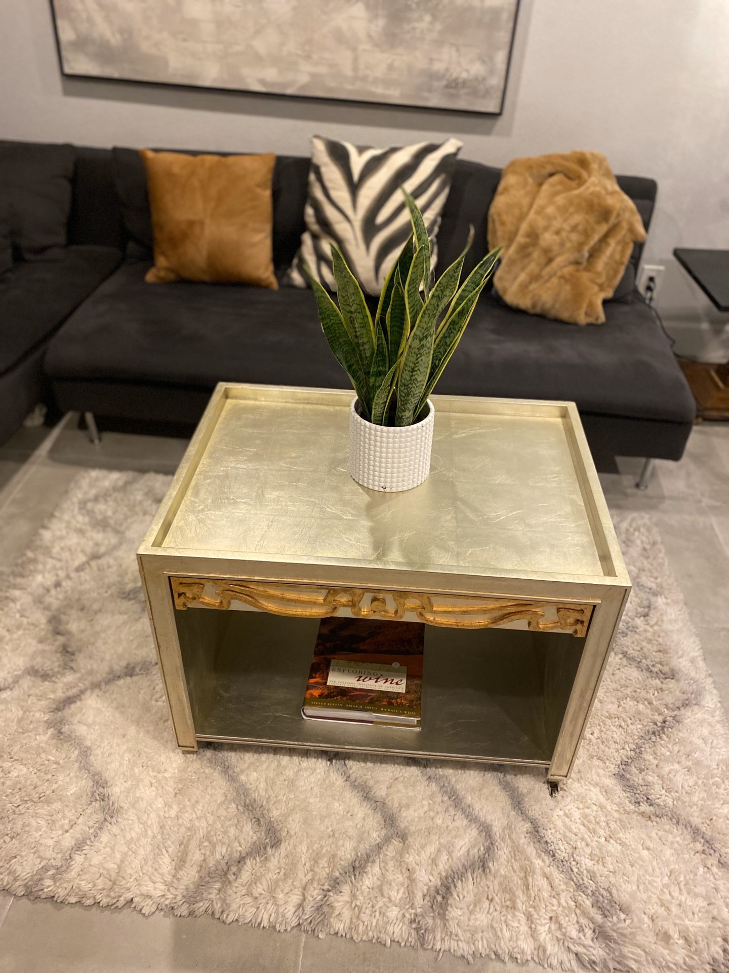 Mid century coffee table designed by famous hotel designer Vaughan Benz