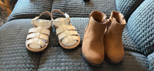 2 toddler shoes 5c