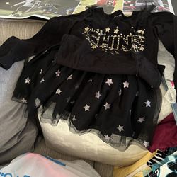 Girls size 5t skirt and shirt set