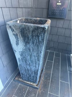 2 tall ceramic planters