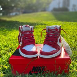 Air Jordan 1 Varsity Jacket Chenilles Size 7 Women/5.5 Men