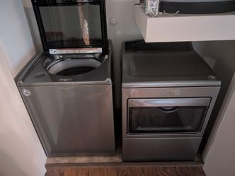 Whirlpool high capacity Washer and dryer