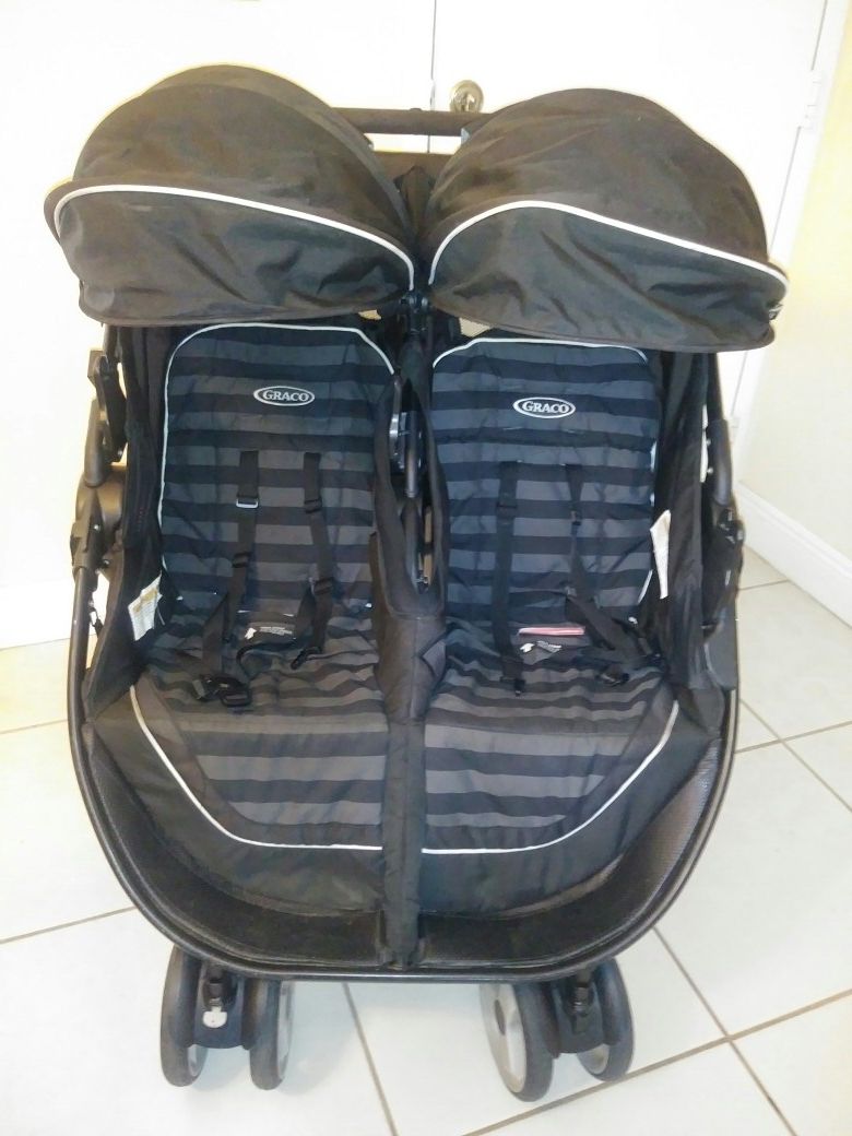 Greco Child Baby Kid double stroller. Coche doble de bebe