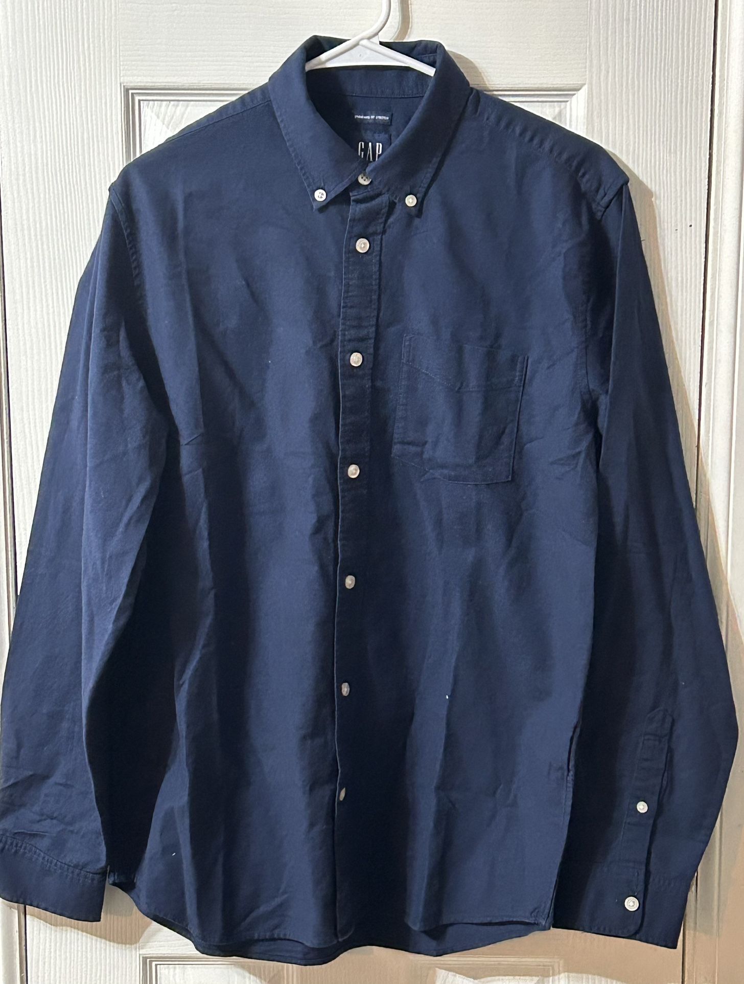 Men’s Long Sleeve Button Up - Medium