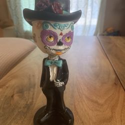 DÃa De los Muertos Figurine