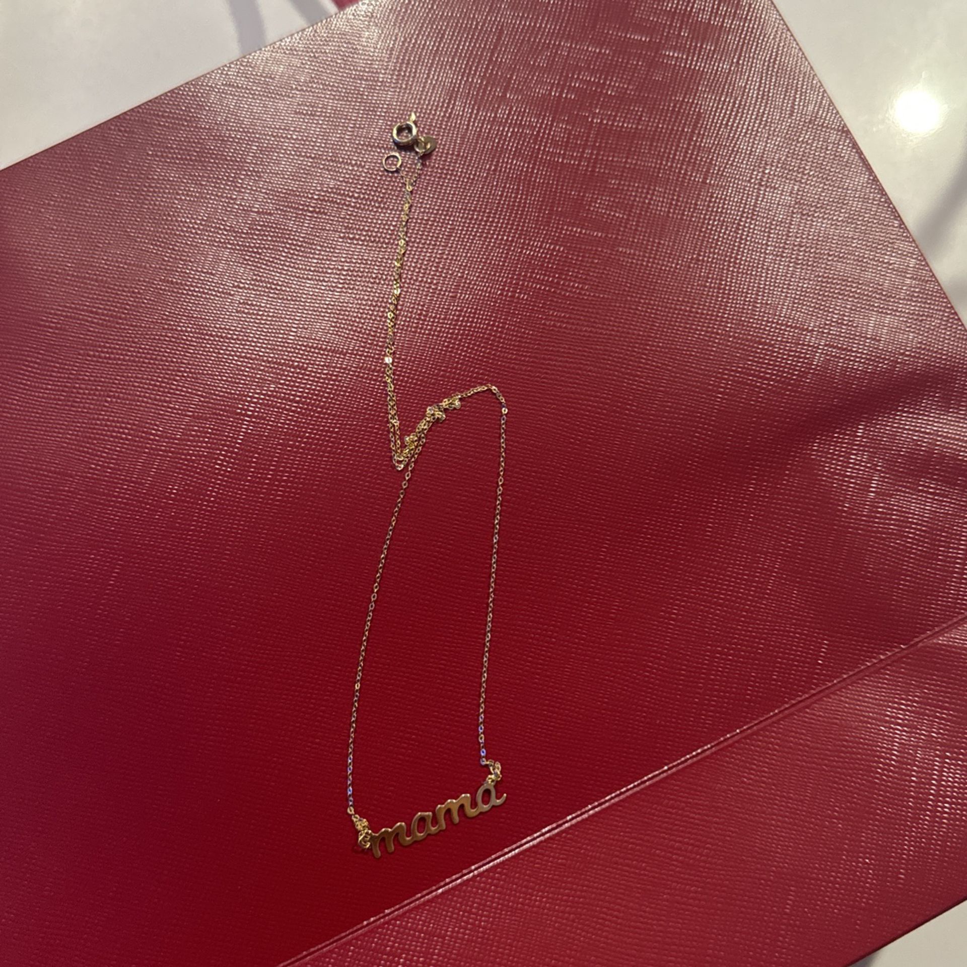 14k Gold Mama Necklace 
