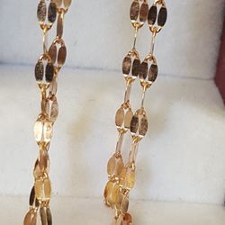 Precious Necklace 925 Sterling Silver, covered in 10k gold, Rose tone, 1.89grs Sz 17"inches.
