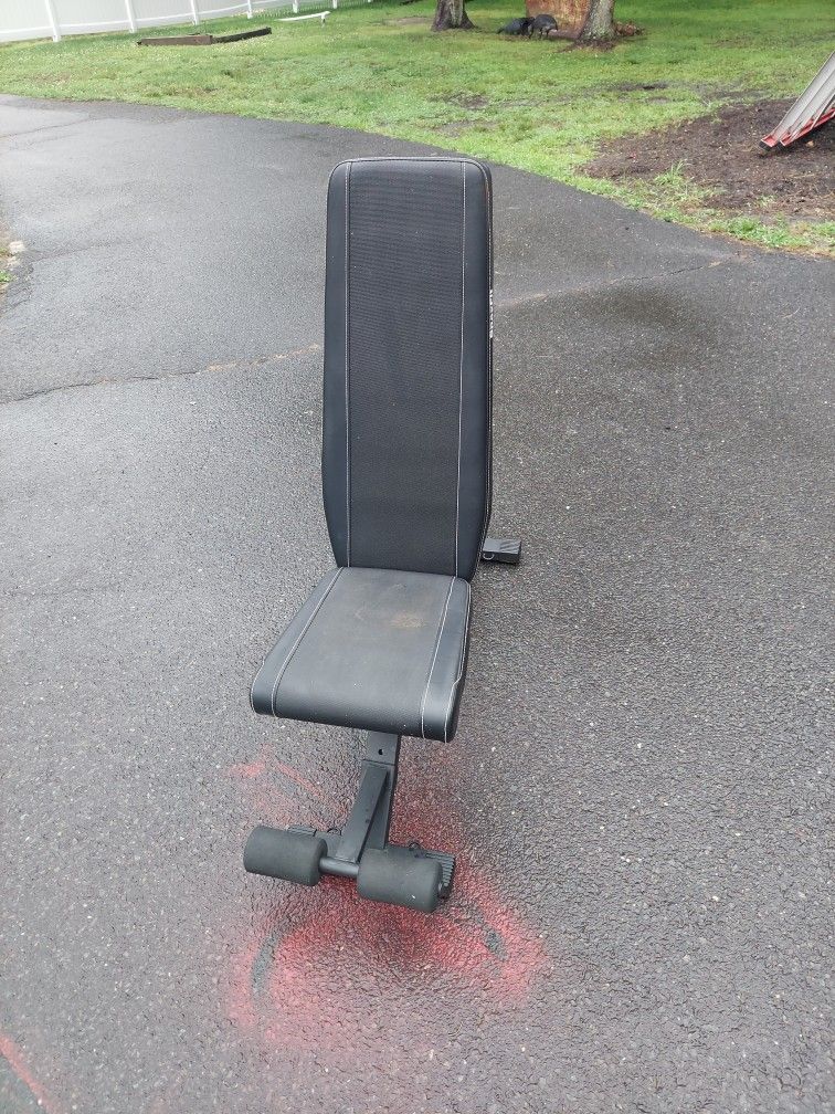 Adjustable workout bench