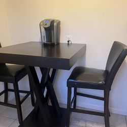 Kitchen Bar Table and 2 Chairs