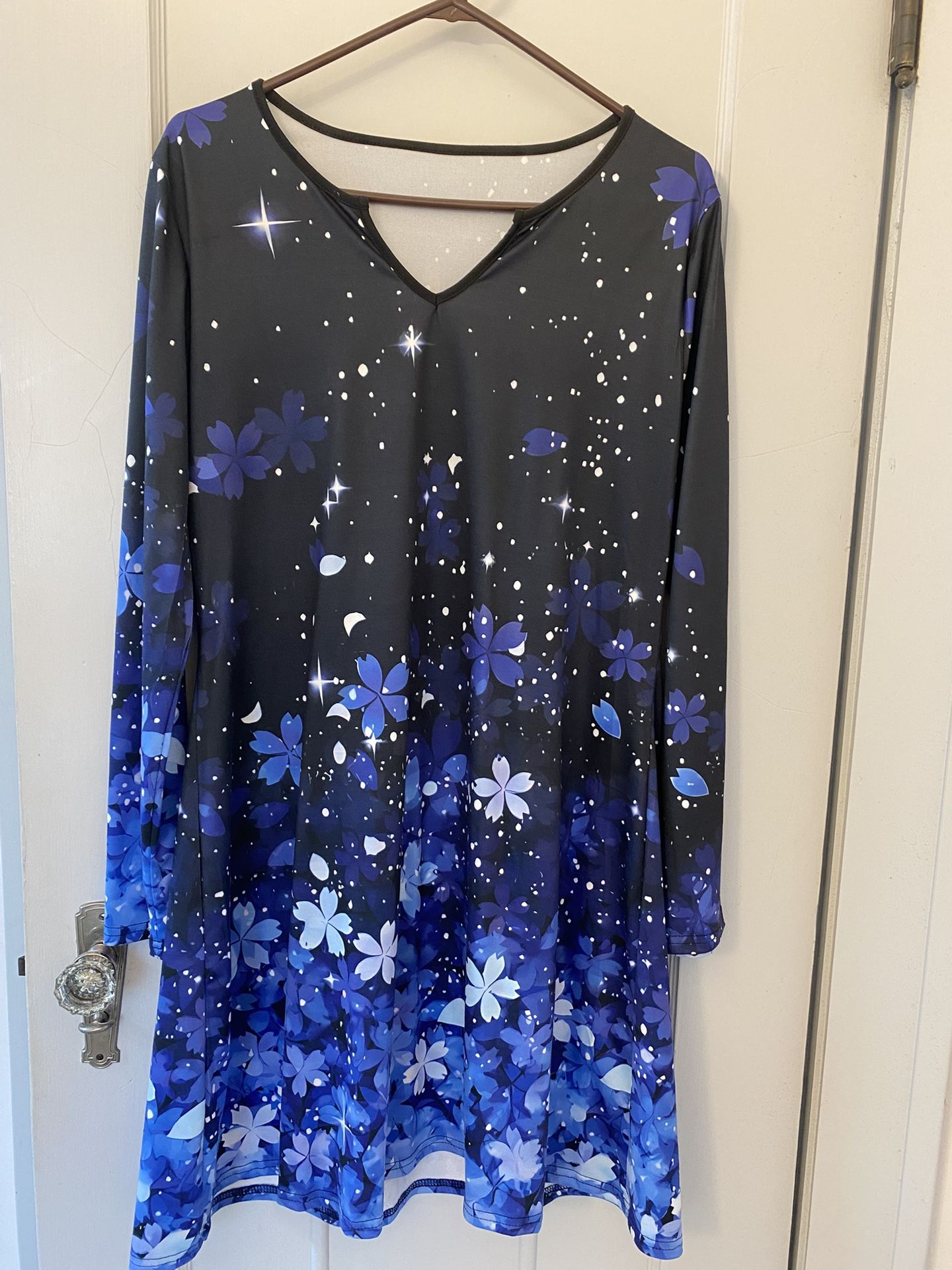 LADIES PATTERNED DRESSES