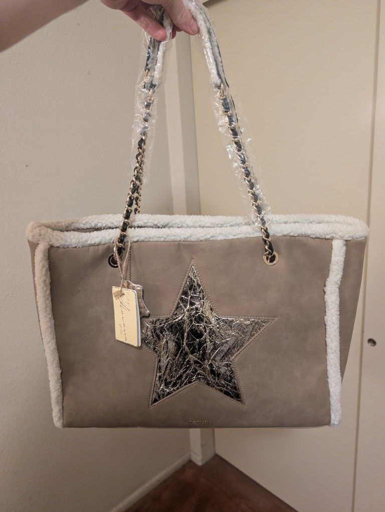 Vintage Havana Victoria Tote Bag. MAKE AN OFFER!