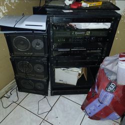 Stereo And 5 Speakers
