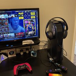 PS5 & Gamers Chair Steering Wheel Column & Gas Pedal for Sale in  Minneapolis, MN - OfferUp