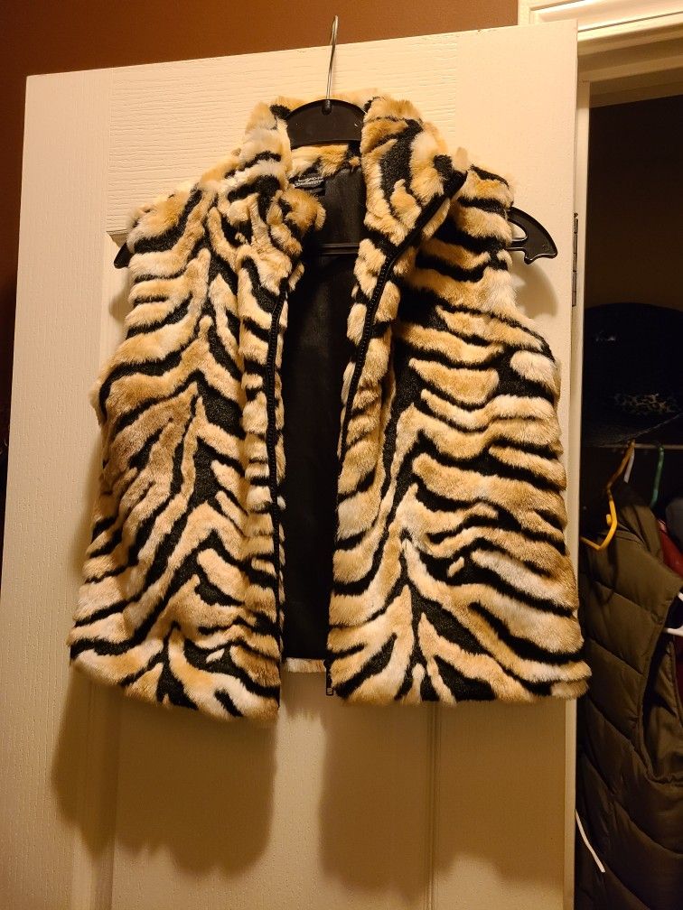Fur Vest SIZE S