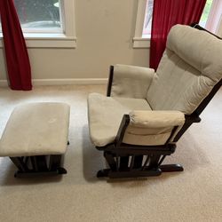 Rocking Chair 