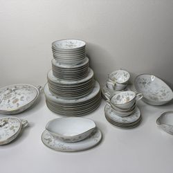 Noritake Janice 5814 Japan 55pc China Set Gold Trim – 8 Place Settings