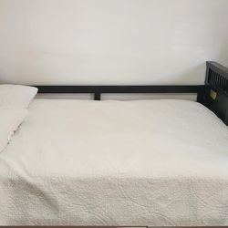 Full Bed