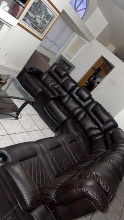 EXTRA LARGE SECTIONAL