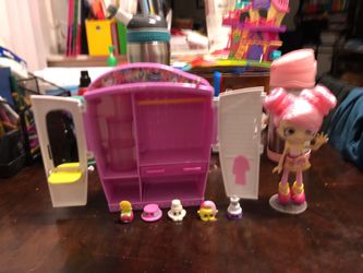 Shopkins closet