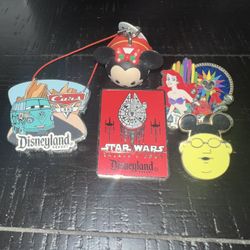 Disney Disneyland Pin Pin Traders  Star Wars Little Mermaid Muppets Cars 