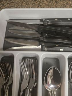 Flatware Set 44 Piece