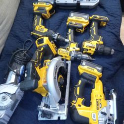 5 piece DeWalt & Dremmel power Tools with Batteries