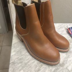 Red Wing Heritage Chelsea Boots Women’s 6.5 Amber Harness Vibram Sole