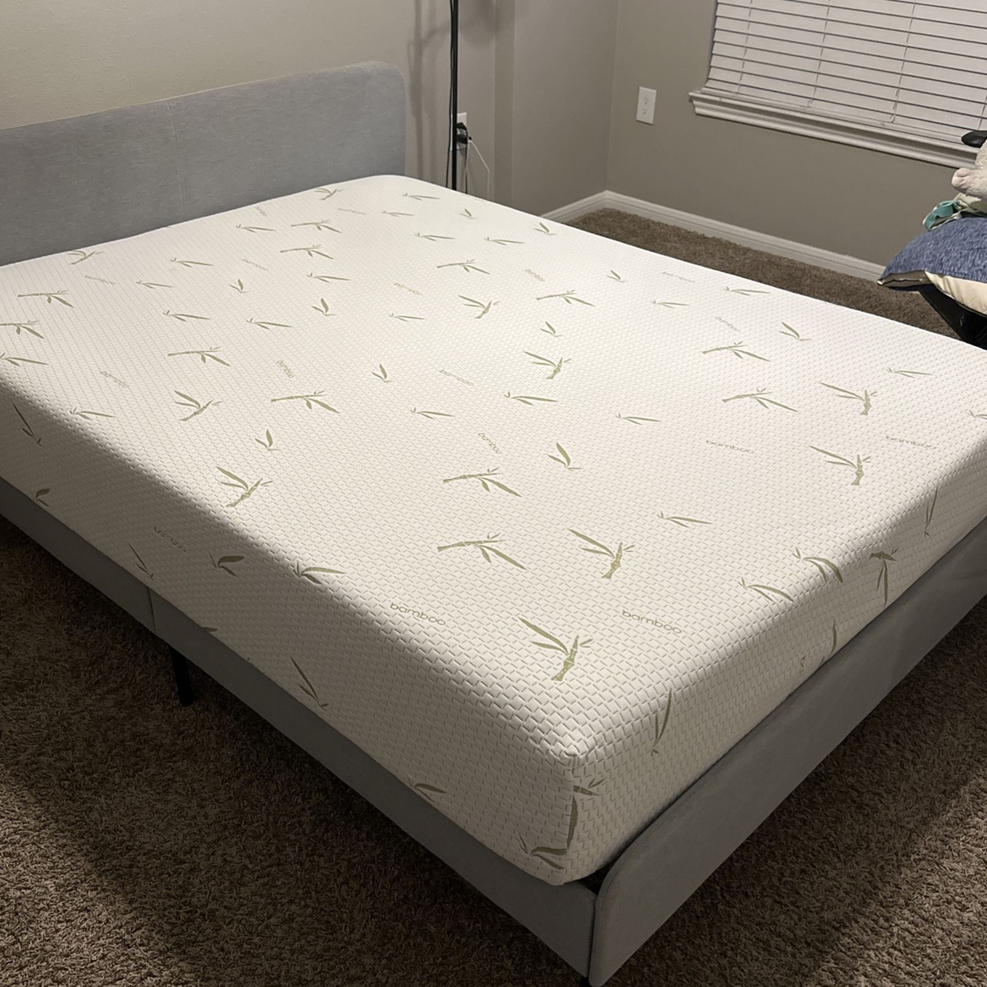 Tulo Bamboo Memory Foam Mattress (Queen)