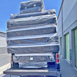 Quality Mattresses Memory Foam / Pillowtop Available 