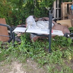 Weight Bench 