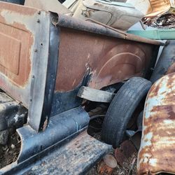 54 Chevy BED