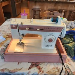 1970s Singer Sewing Machine