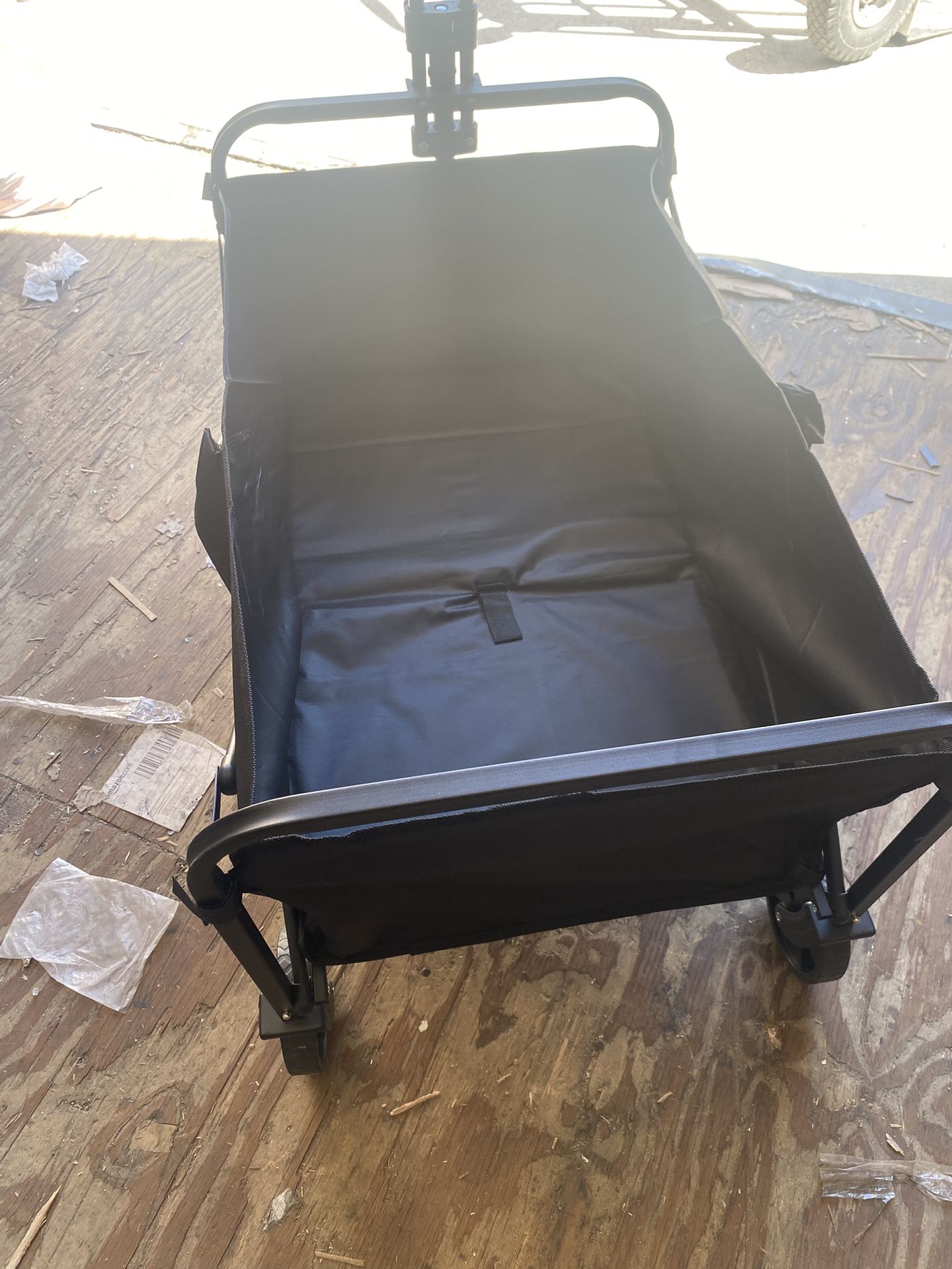Folding Wagons Medium Size 27”x16” $25 Firm Se Habla Español