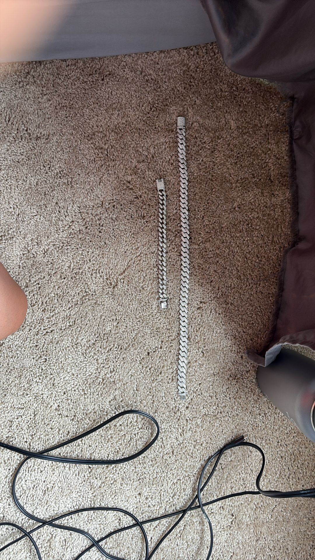 Selling Cuban link necklace and bracelet