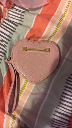 Juicy couture heart coin purse
