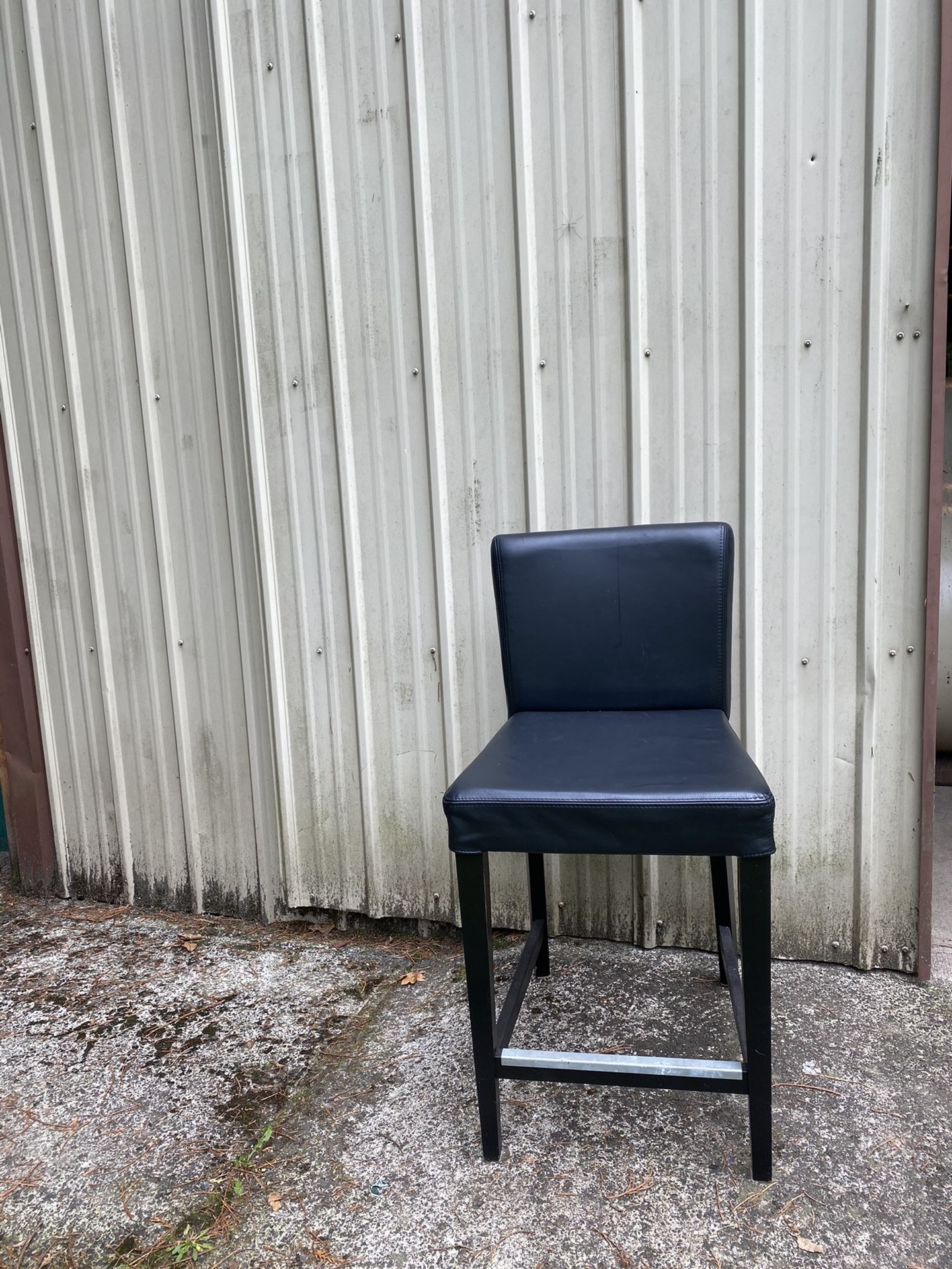 Black Bar Stool