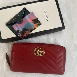 Gucci Marmont Long Zippy Wallet