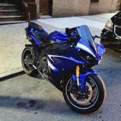 Yamaha R1 2012 