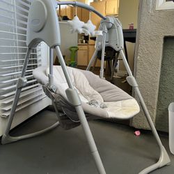 Graco Baby Swing 