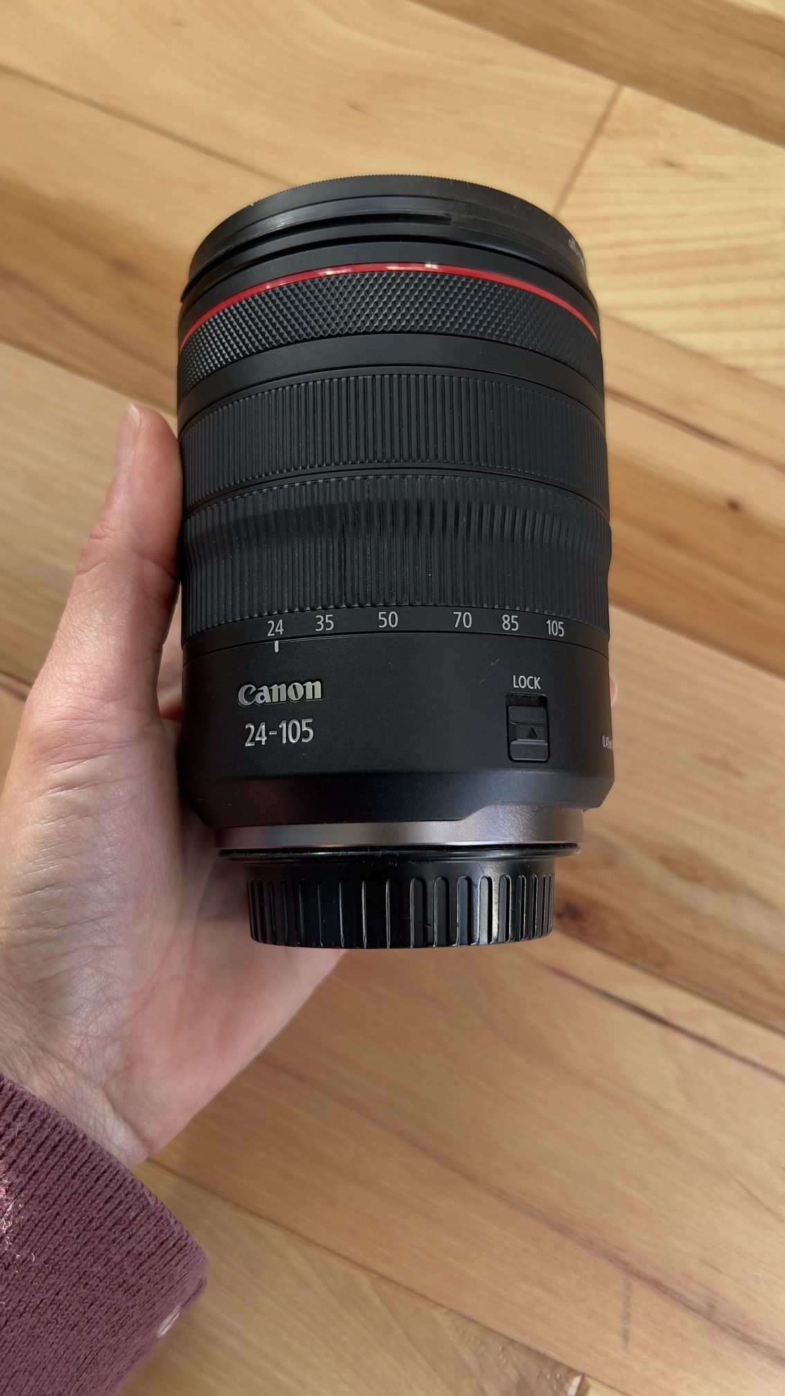 Canon RF24-105mm F4 L IS USM lens