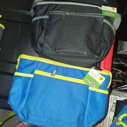 12 can cooler w/straps